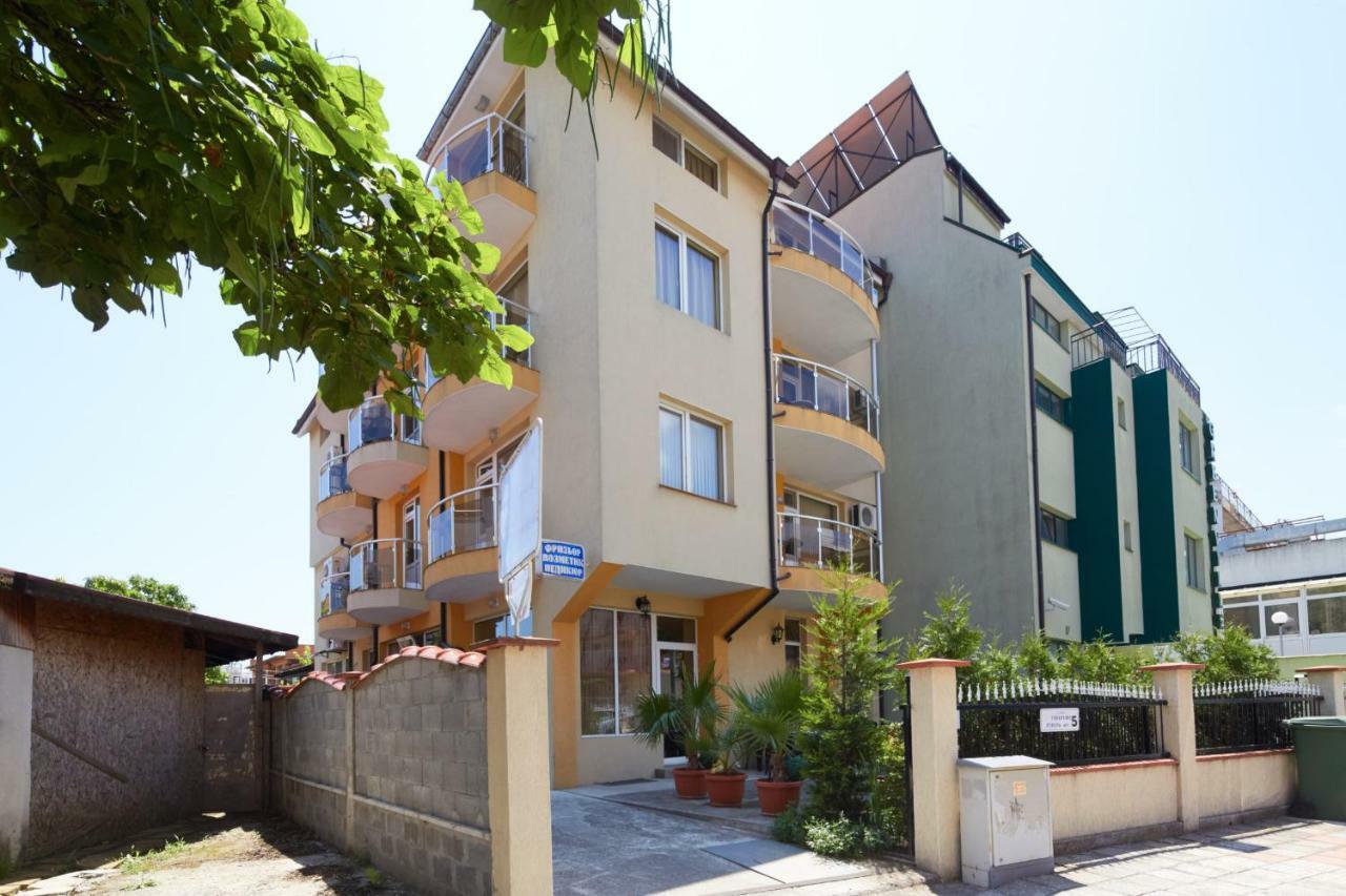 Guest House Plechkarovi Rawda Exterior foto